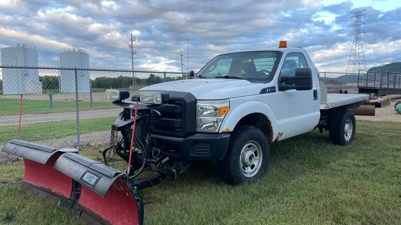 2012 Ford F-350 Super Duty (WI Title in Delay)