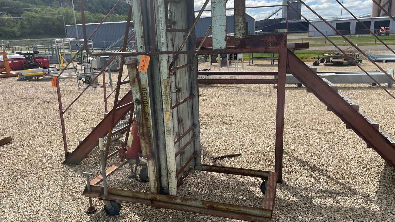 Bethlehem Hydraulic Lift