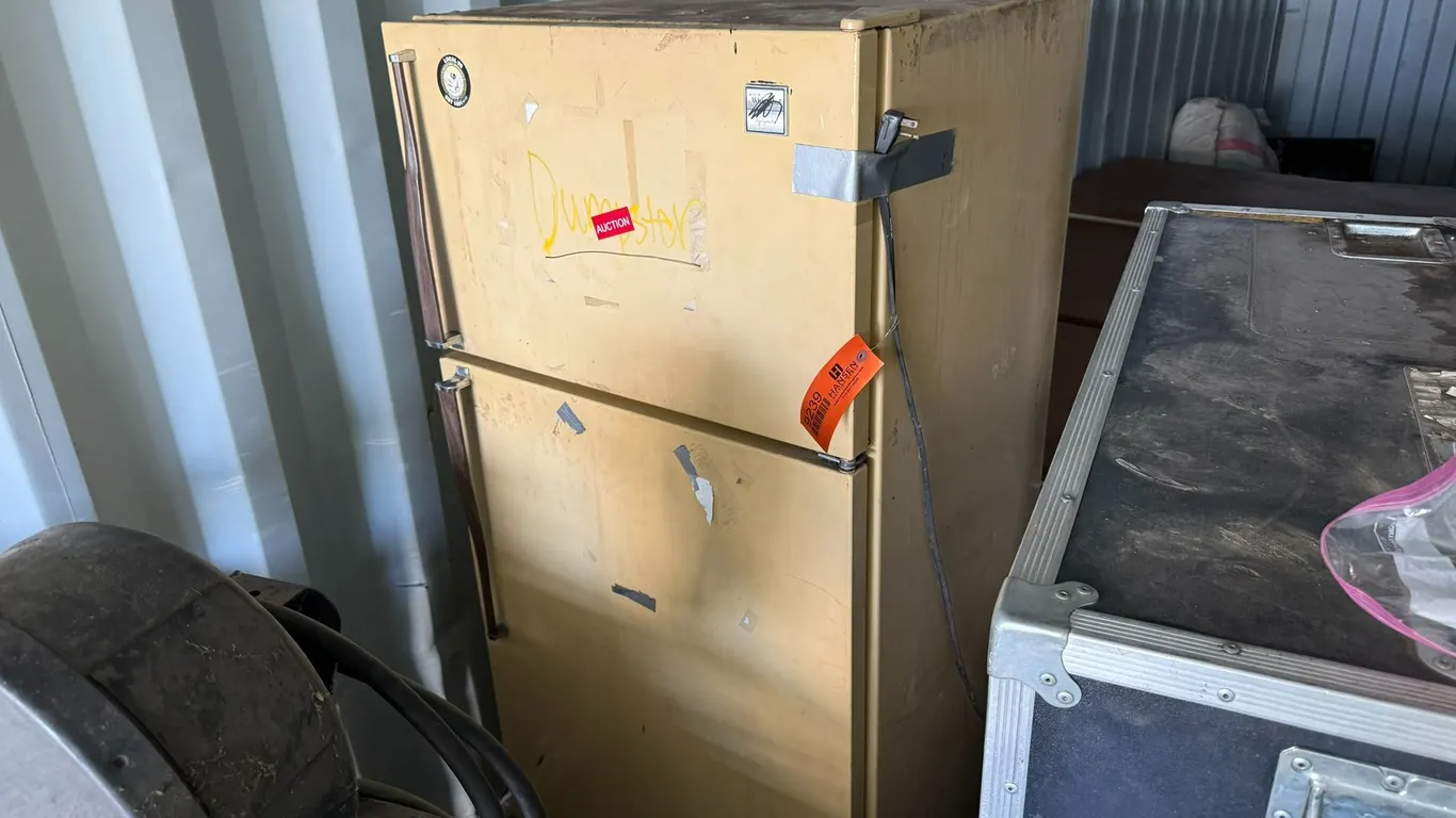 Whirlpool Refrigerator