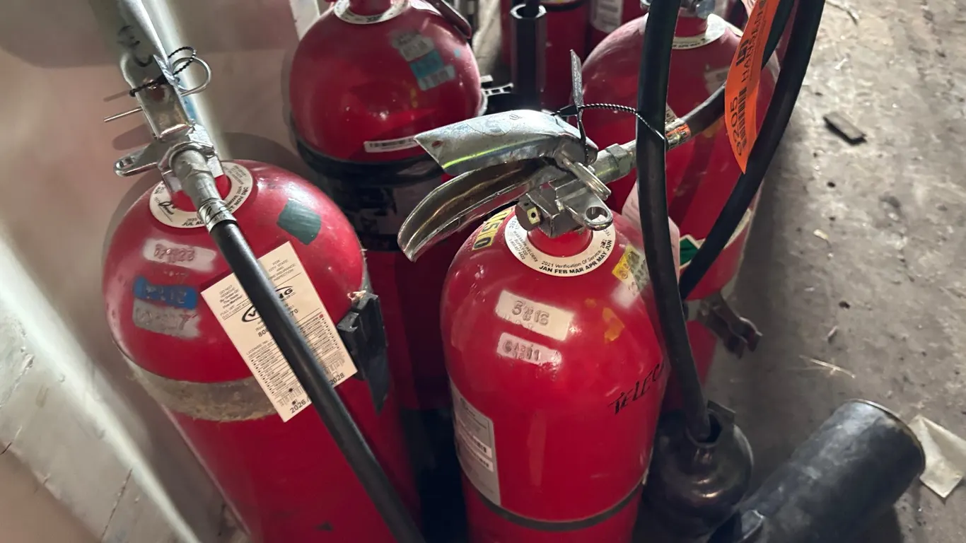 (4) Fire Extinguishers