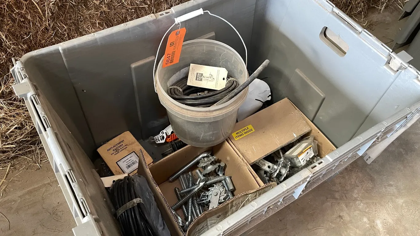 Tote of Electrical Fencing Items