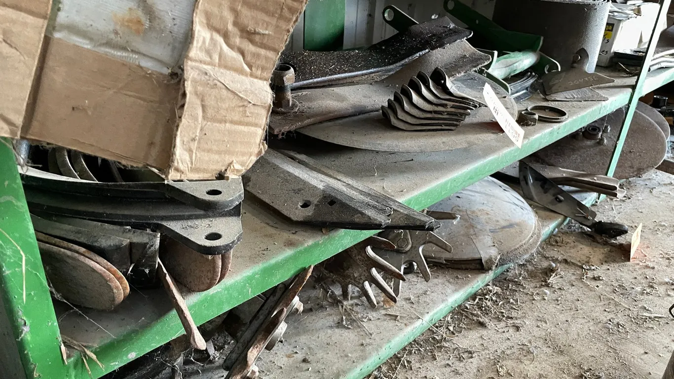 Contents of Shelf