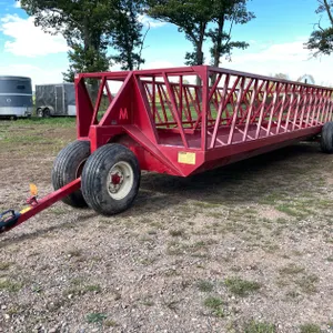 Notch 24' Feeder Wagon