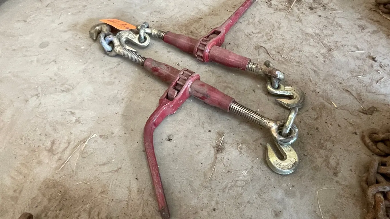 (2) Ratcheting Chain Binders