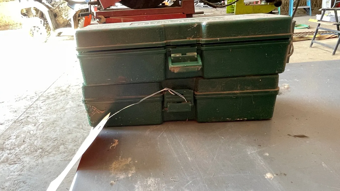 (2) Hand Held Refractometers