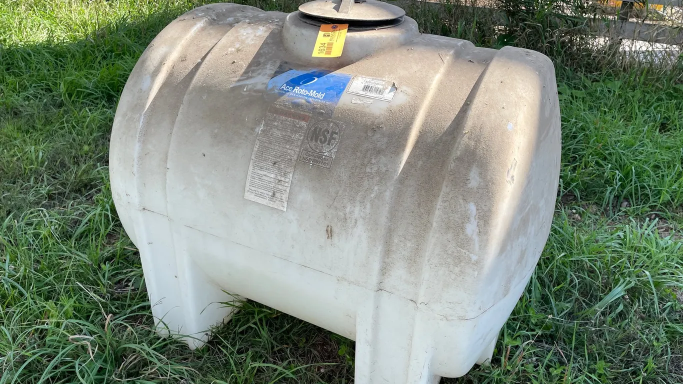 125-Gallon Poly Tank