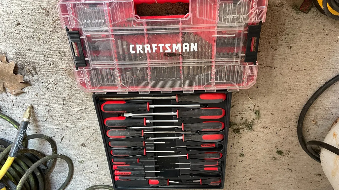 Screw Driver Set and Craftsman Driver Set