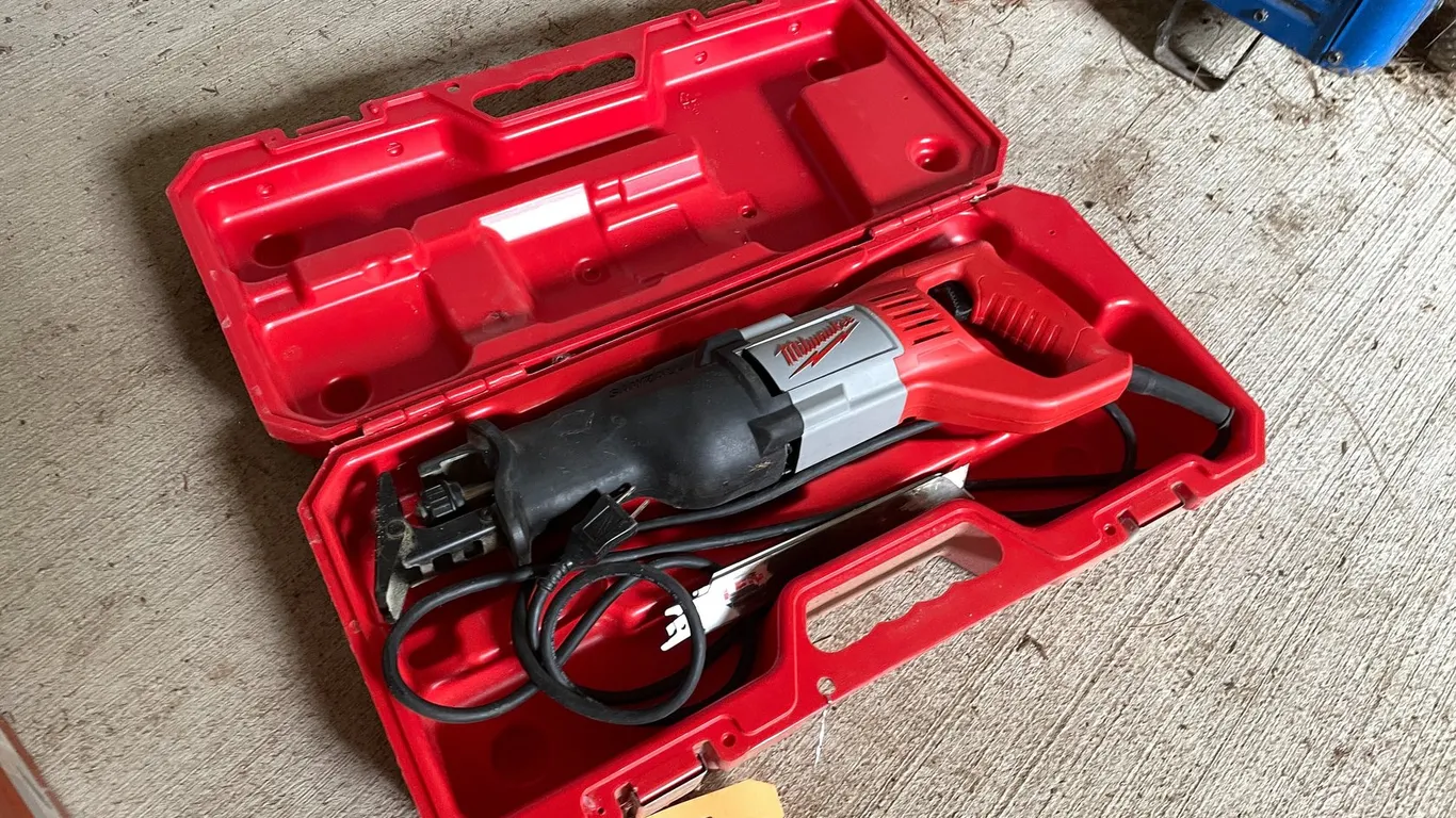Milwaukee Electric Sawzall