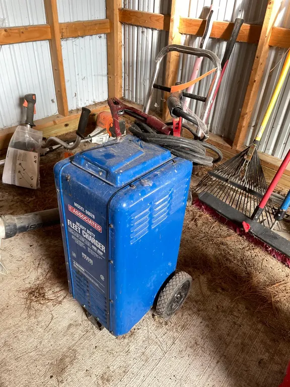 Associated Heavy Duty Fleet Charger