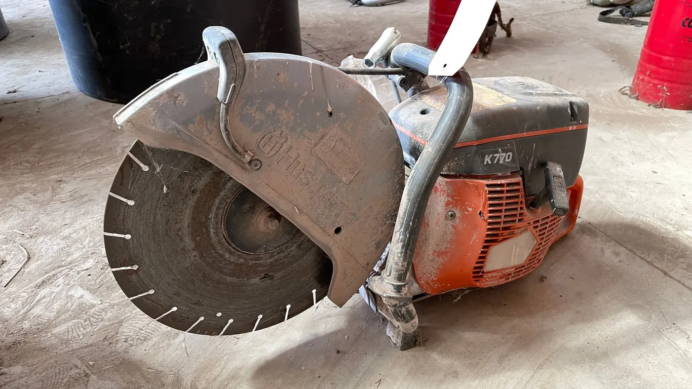 Husqvarna K770 Concrete Chop Saw