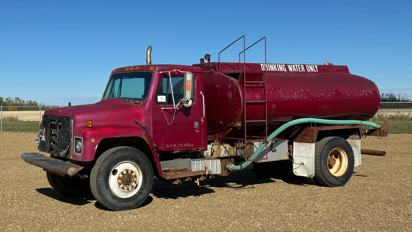 1981 International S Series S/A Water Truck