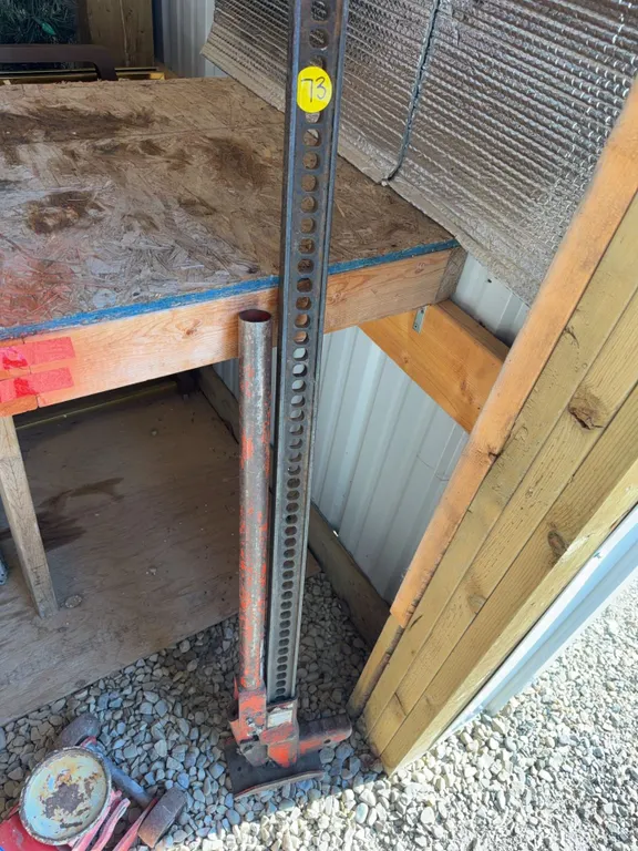 Jackall Mark XV Mechanical Farm Jack 8000 lb