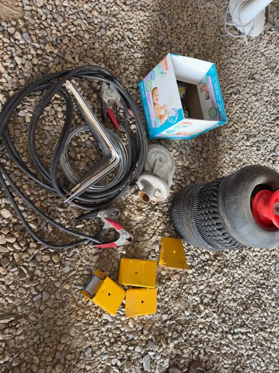 Lot: Wheels, Chocks, Jumper Cables