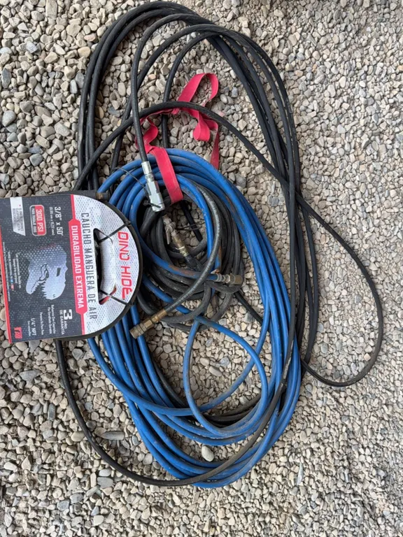 Dino Hide 3/8" x 50' Air Hose Bundle
