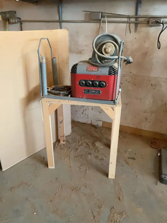 Mid-States Model 100 Metal Zipper Arc Welder on Stand with Leads and Accessories