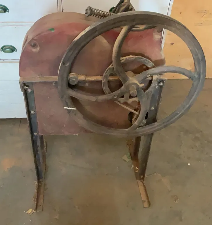 Cast Iron Hand-Cranked Vintage Corn Husker with Large Flywheel
