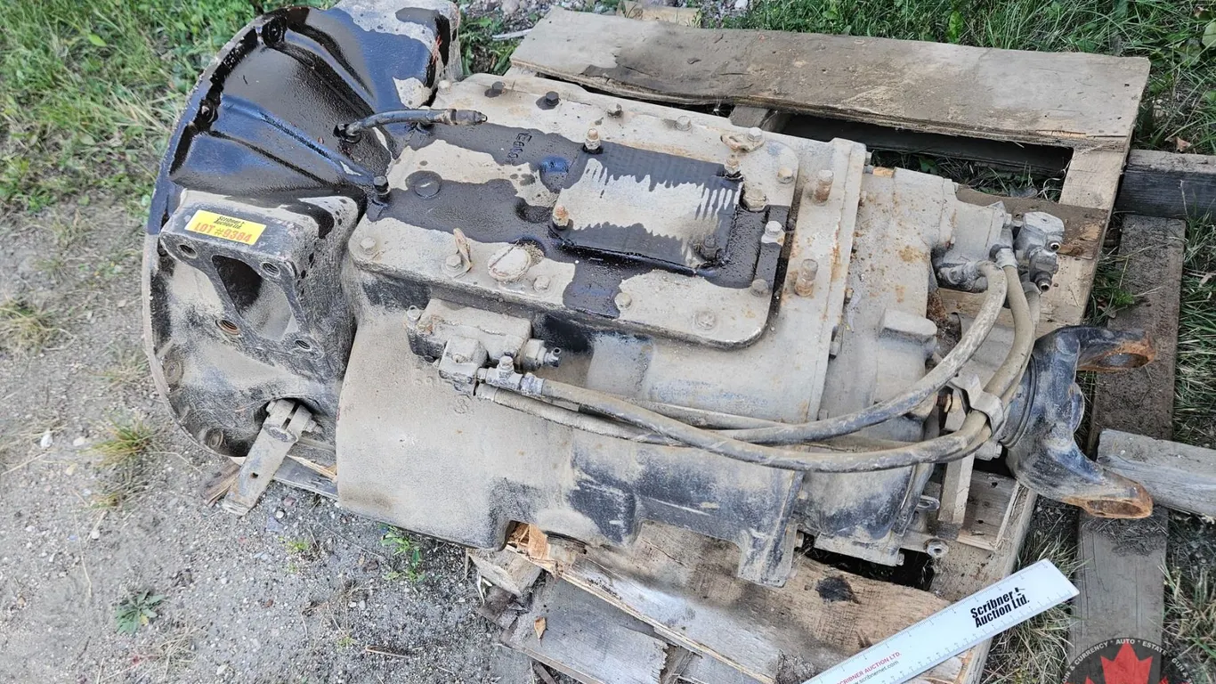Heavy-Duty Truck Manual Transmission 18spd : Fuller Model RTO 15618