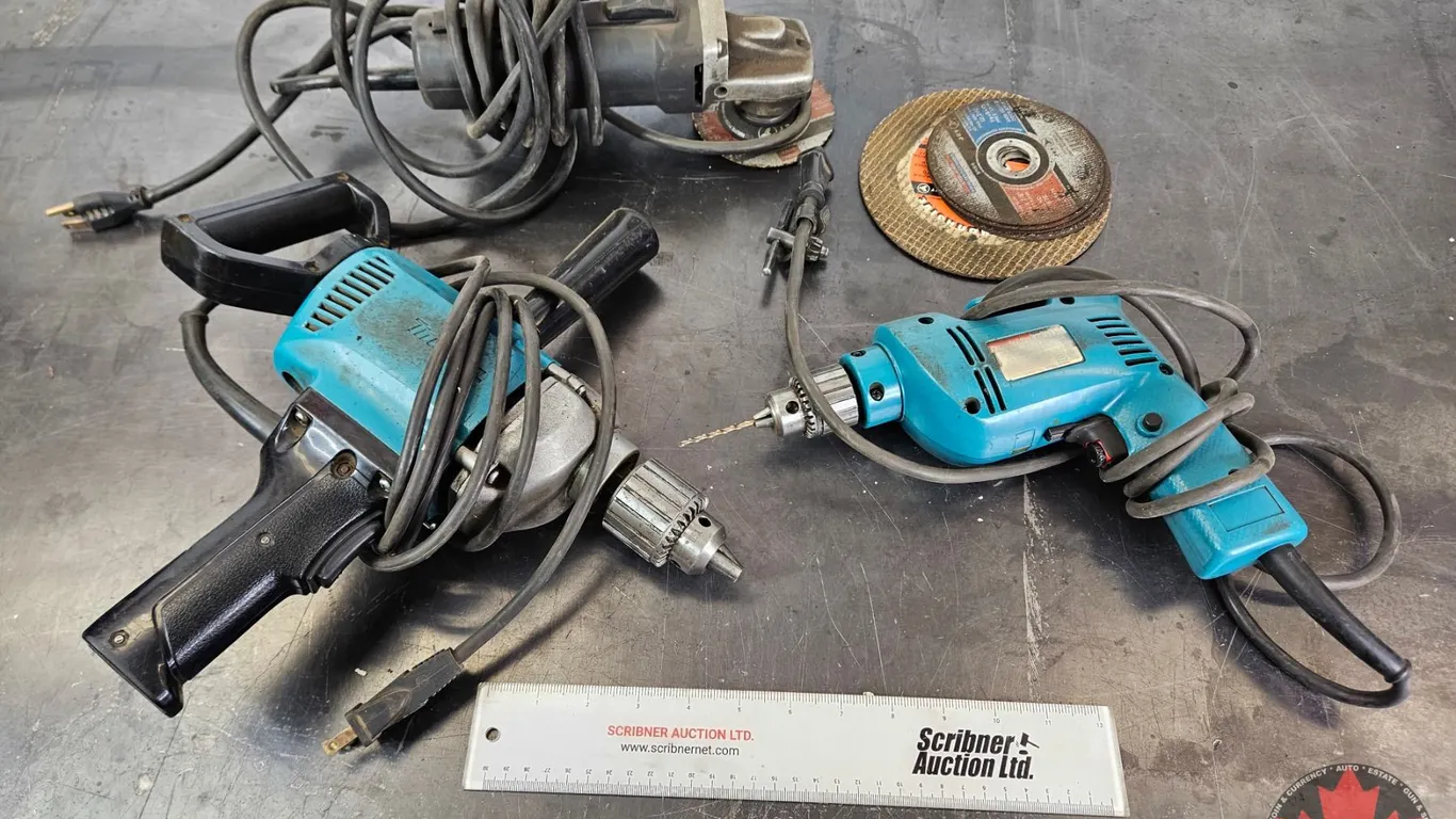 Assorted Electric Drills & Angle Grinder