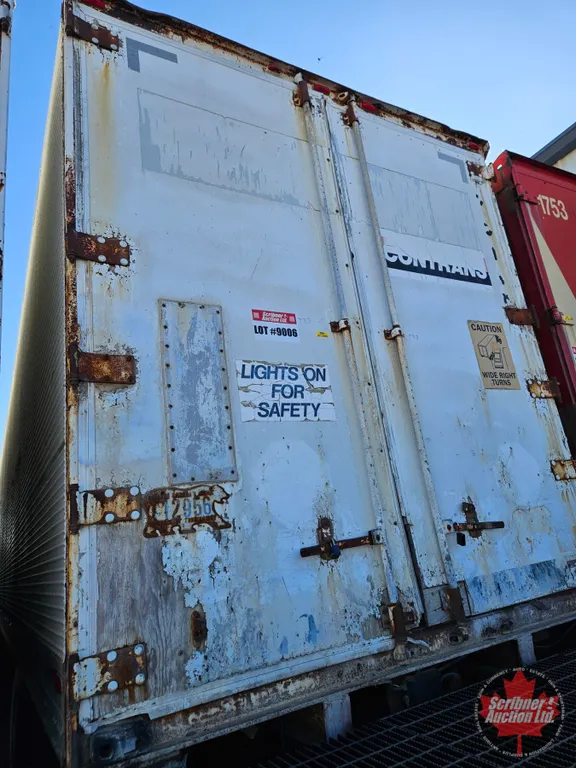 SEMI-TRAILER: 1986 Fruehauf Tandem Axle Dry Van: Enclosed Storage Trailer
