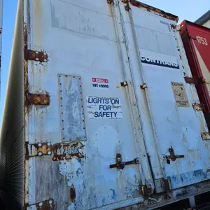 SEMI-TRAILER: 1986 Fruehauf Tandem Axle Dry Van: Enclosed Storage Trailer