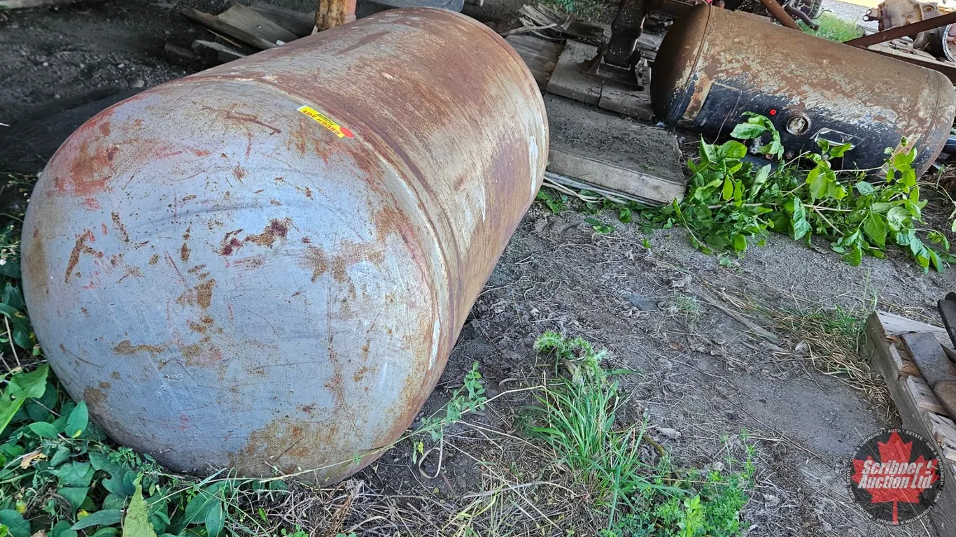 Propane Tanks (2)