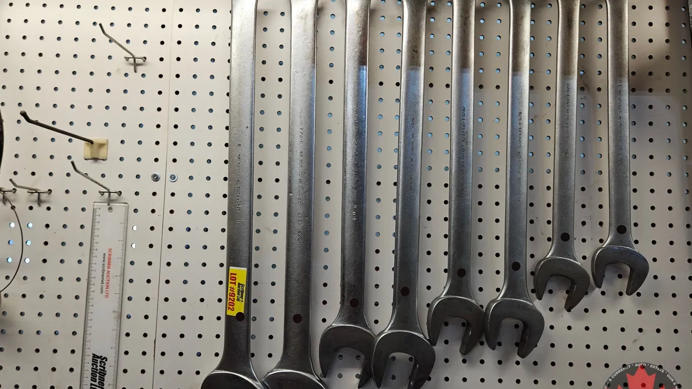 Assorted Large SAE Combination Wrenches