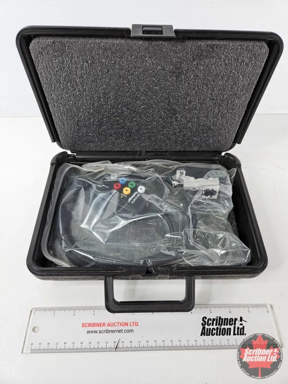 Navistar RR1030TR Service Port Diagnostic Connector