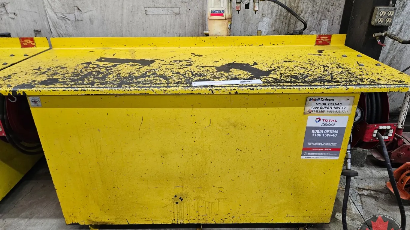 1135 L Shop Oil Storage Tank with Lincoln Pump & Hose Reel