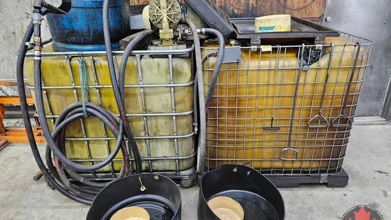 2 Bulk Fluid Transfer Totes with Diaphragm Pump & Hoses (for Used Oil)