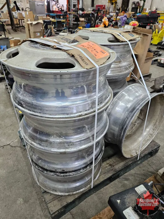 Accuride 24.5 x 8.25 Aluminum Truck Wheels (9)