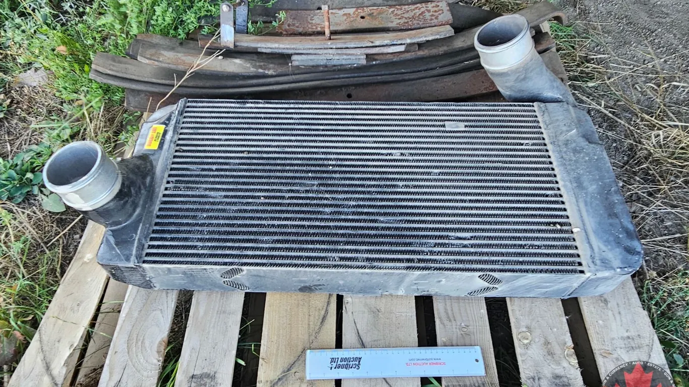 Charge Air Cooler with Assorted Spring Leaves