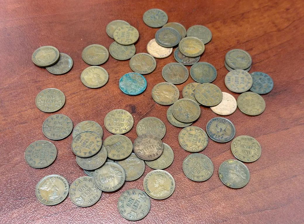 1920 - 1936 Cdn George V Pennies (53)