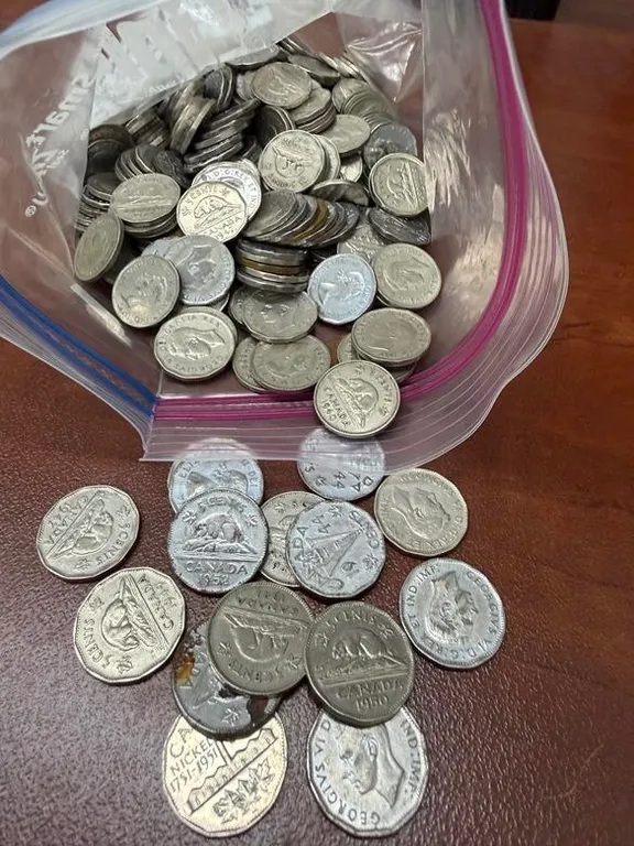 Cdn 5 Cents - Mostly Geo VI (Approx 300 plus)
