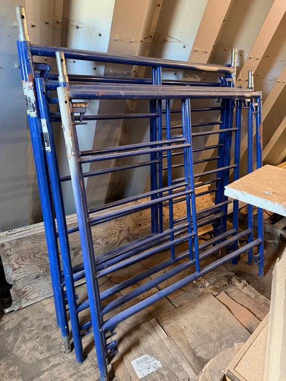 Scaffolding and Ladders *See Pictures **This item SOLD LIVE ON-SITE ONLY!!