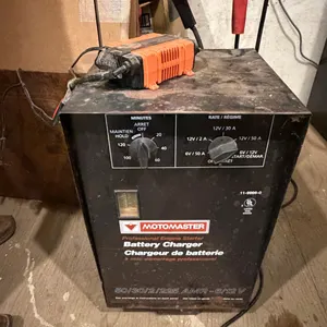 Welders and Sand Blasters *This item SOLD LIVE ON-SITE ONLY!! ** See Pictures