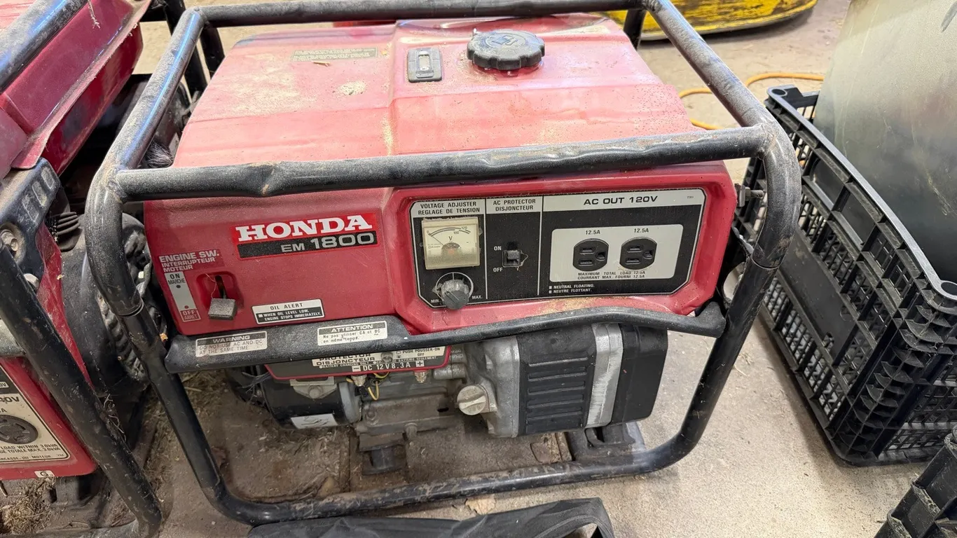 Honda Generator *See Pictures **This item SOLD LIVE ON-SITE ONLY!!