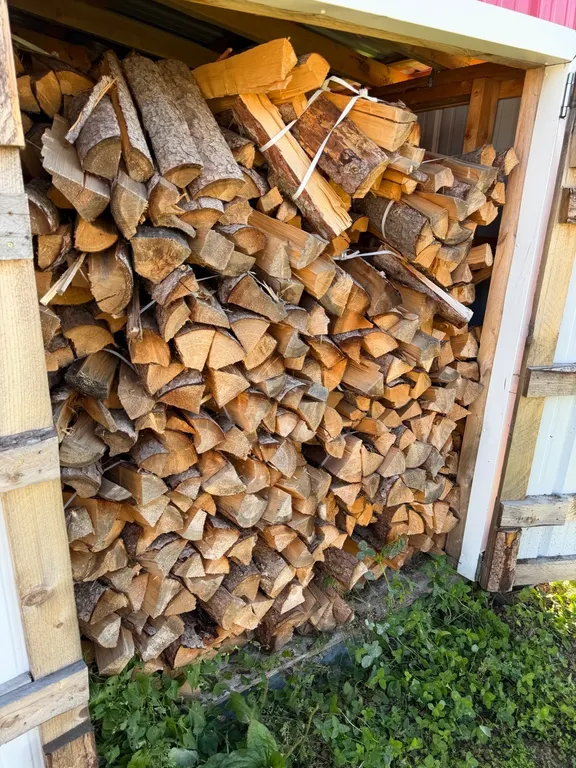 5 Chords Firewood *See Pictures **This item SOLD LIVE ON-SITE ONLY!!