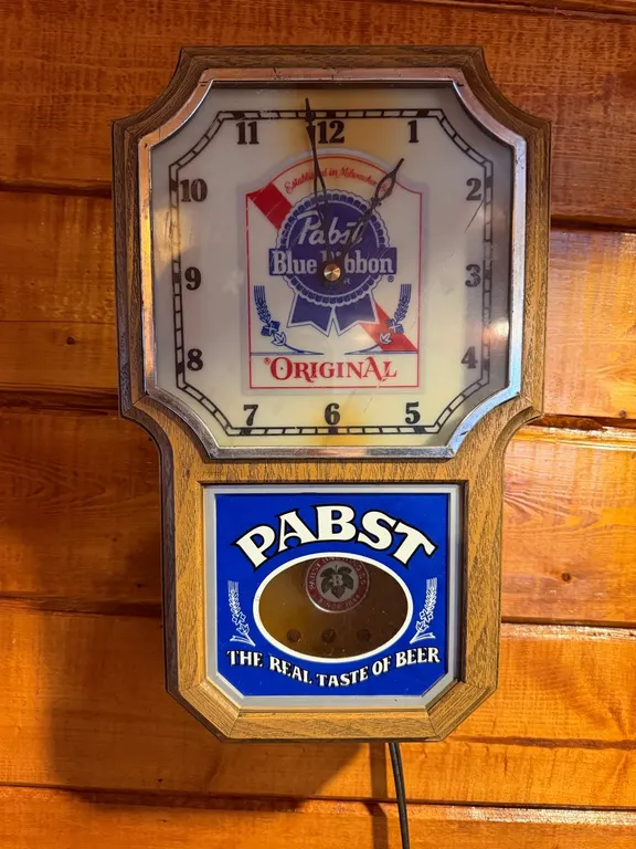 Large Collection of Panst Beer Sign, Clocks, Liquor Memorabilia & Other Antiques *See Pictures **This item SOLD LIVE ON-SITE ONLY!!