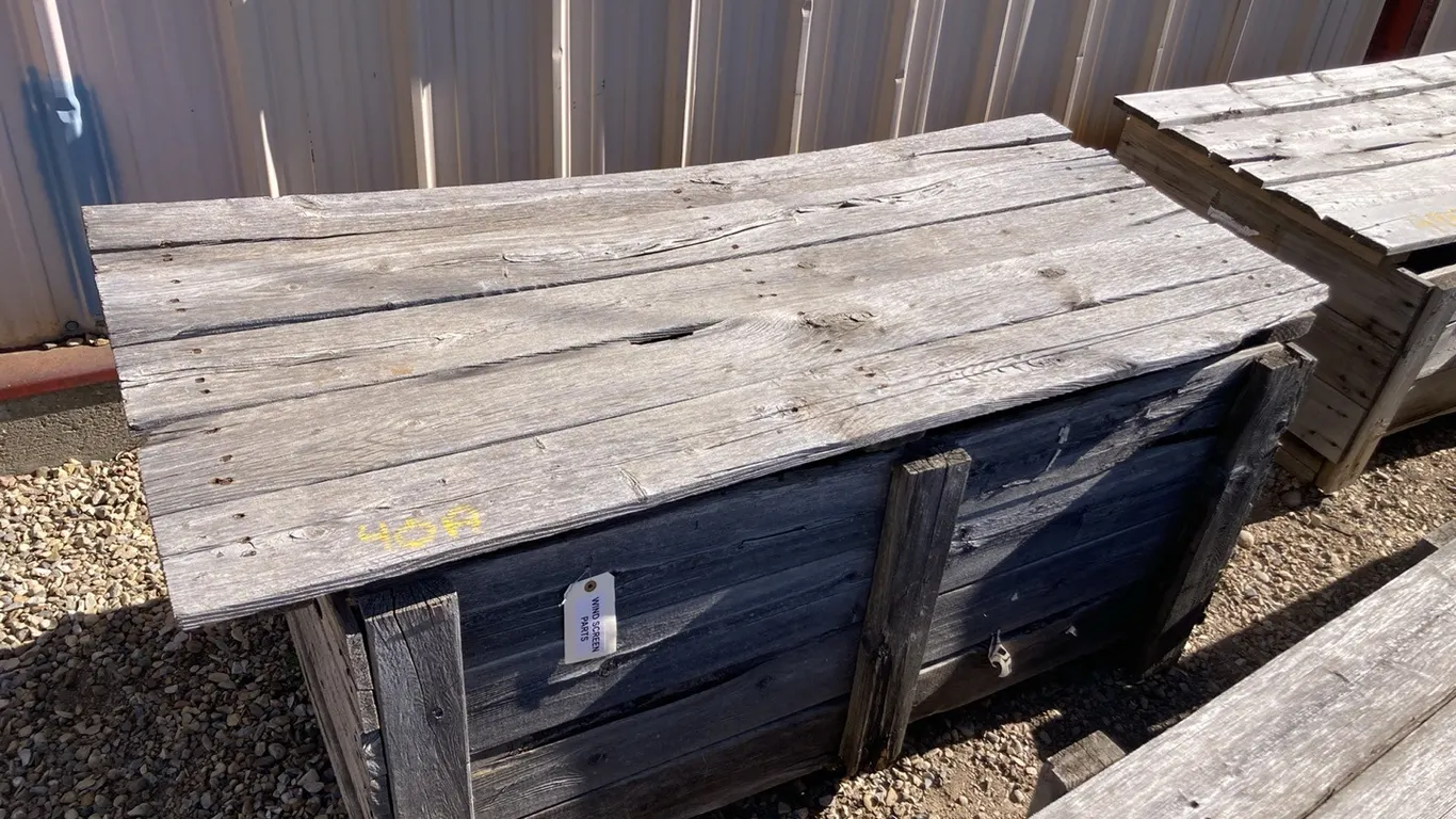 Crate with Wind Screen Parts