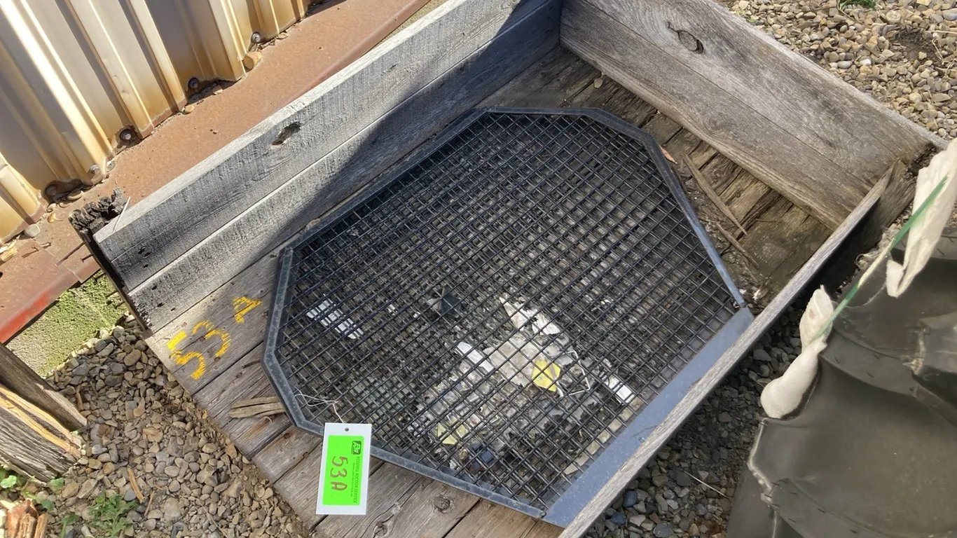 (3) Screens for 50 Series Auger Fertilizer Screens