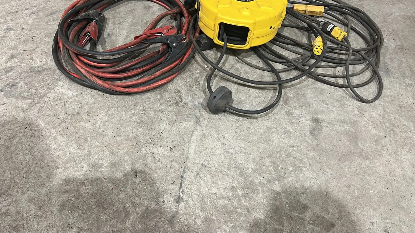 110V Electric Cord with Retractable Bayco Red and HD Booster Cables