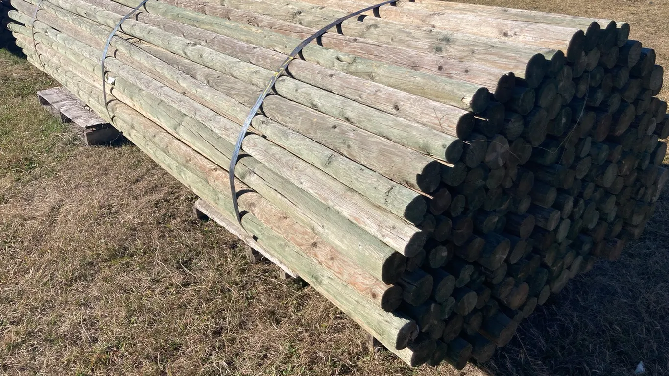 Full Bundle of 2" x 16' Treated Fence Rails