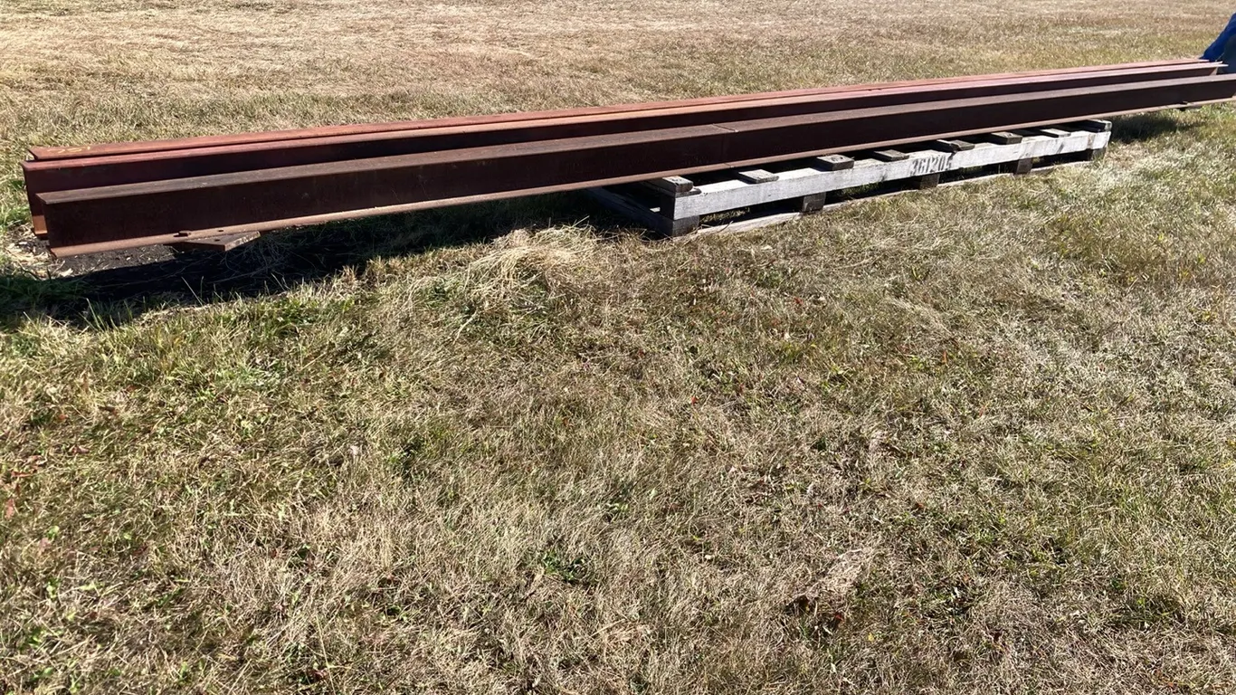 (1) 4" x 6" x 19' Piece of Chanel Iron (1) 6" "I" Beam x 25' (2) 8" x 25' I Beam