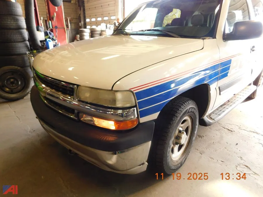 (#5496) 2005 Chevy Tahoe