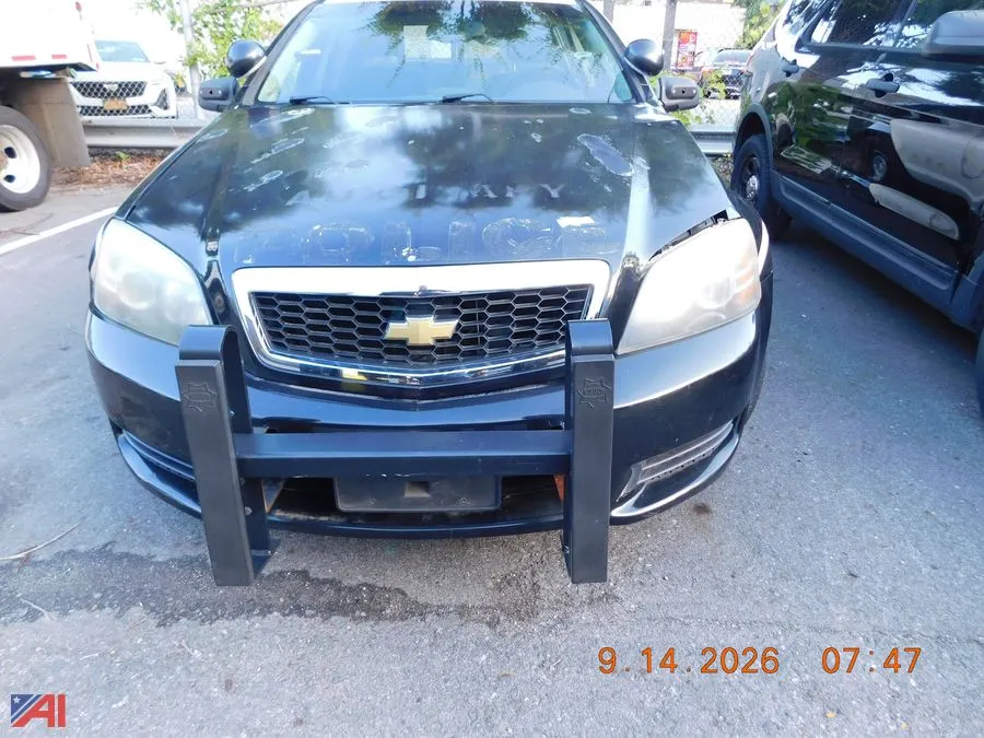 (#5813) 2013 Chevy Caprice 4 Door/Police Vehicle