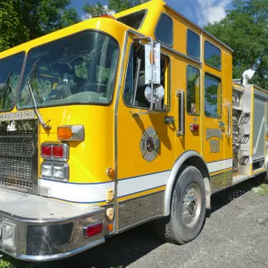(#14)   1995 Spartan Gladiator Pumper Truck