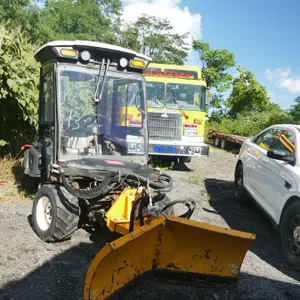 (#13) Groundsmaster 360 4-Wheel Drive Multi-Purpose Machine w/ Plow