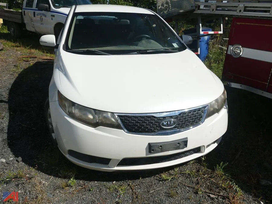 (#18-7) 2013 Kia Forte Sedan