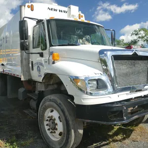 (#22-66)  2006 International WorkStar 7600 Garbage Truck