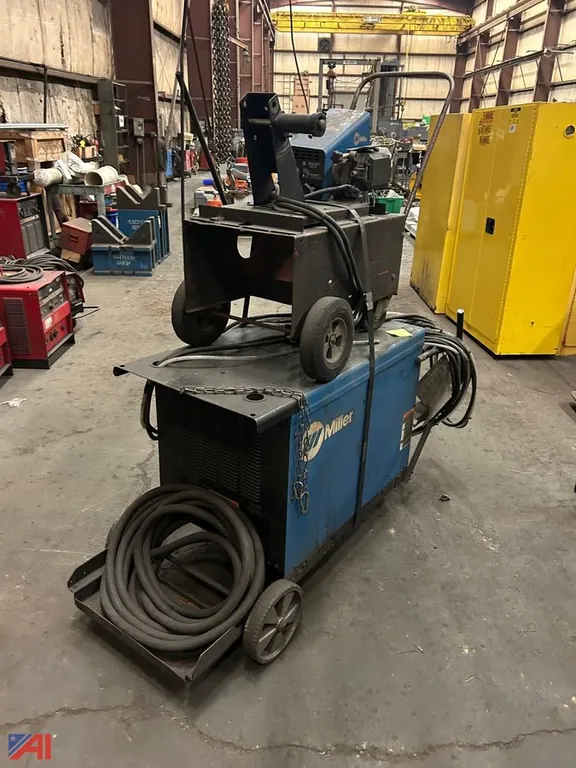 Miller Dimension 652 Welder and 70 Series Wire Feeder